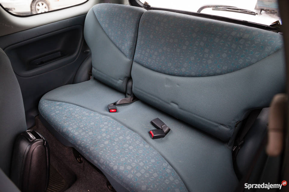 Toyota Yaris czarna perła Poznań