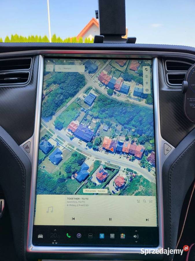 Piękna Tesla S Performance P85 450 Dożywotnie światła LED Lublin