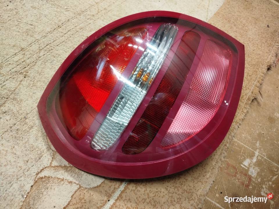 Lampa lewa tył Nissan Almera n16 hb Lampy tylne Sokołów Podlaski
