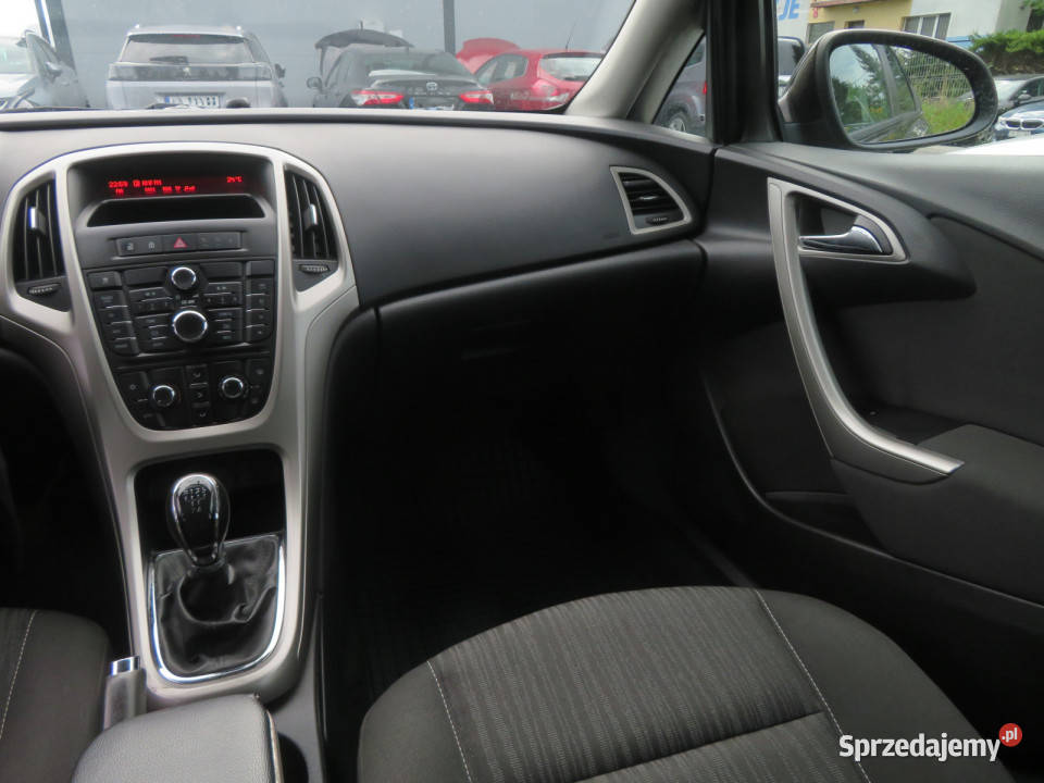 Opel Astra 16 16V światła przeciwmgielne Katowice