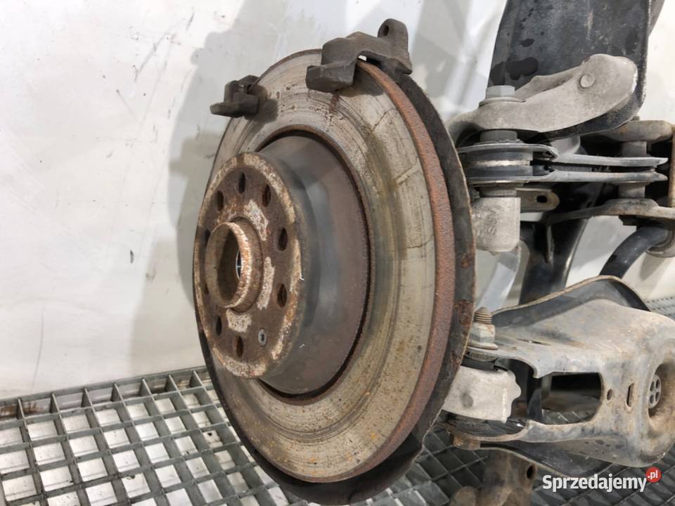 BELKA TYŁ VW TIGUAN SUV 5Q0505235J TYLNA osobowe