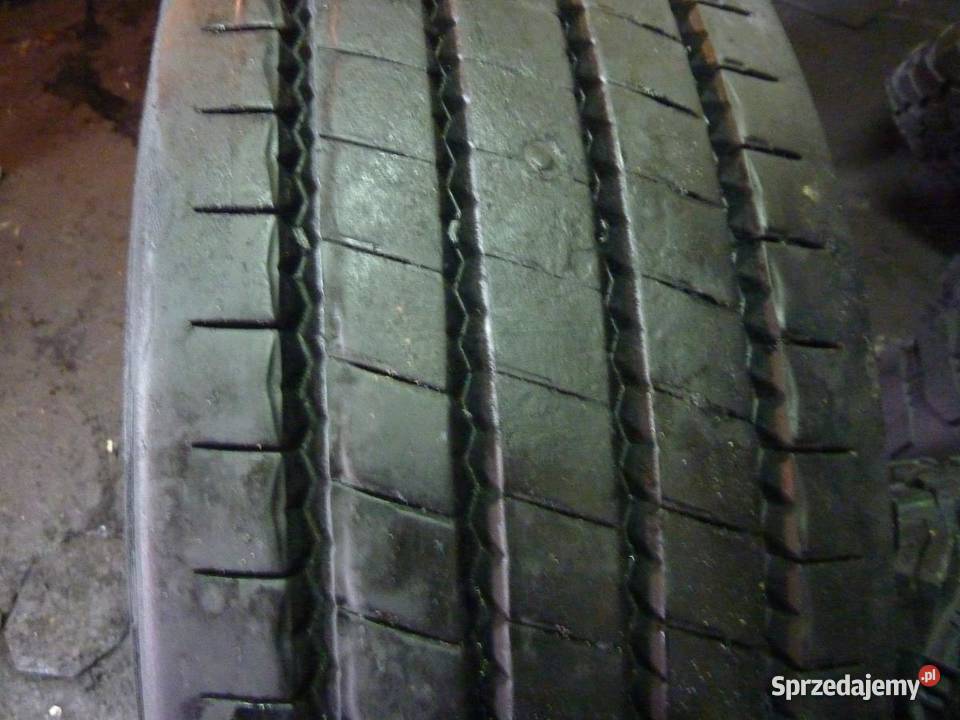 Opona używana ciężarowa 31570R225 BIELSHINA 70 Zaścianki