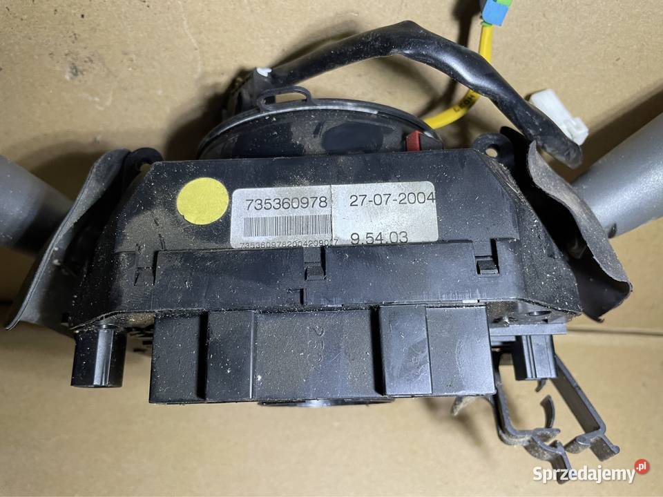 735360978 przełącznik zespolony Fiat panda II 2 sprzedam