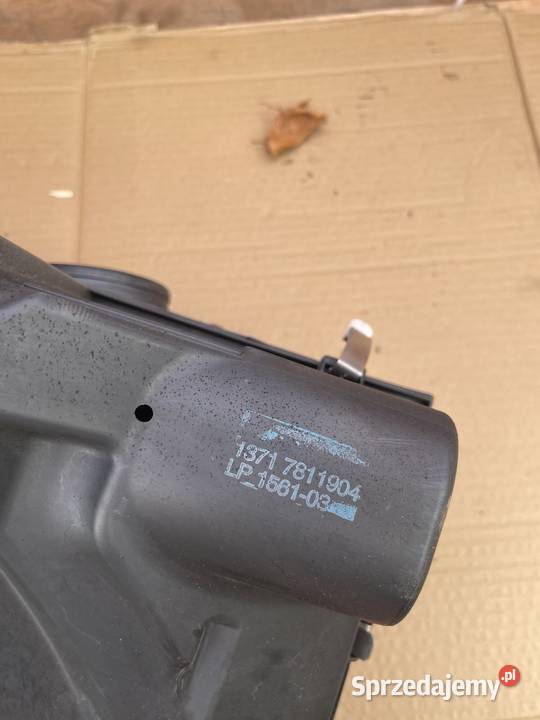 Obudowa filtra powietrza BMW E90 E91 E92 335D osobowe