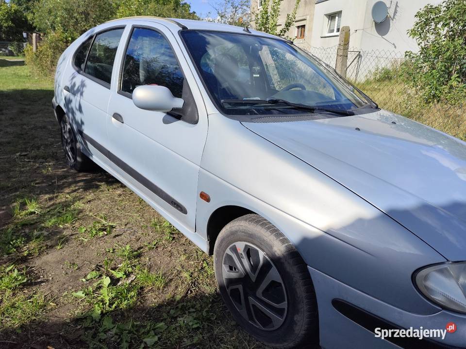 Renault Megane 16 benzyna całość część benzyna zachodniopomorskie Stargard sprzedam