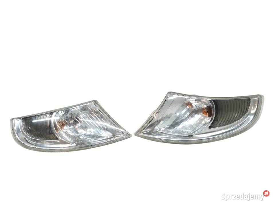 KIERUNKOWSKAZ LEWY PRAWY KOMPLET 89008431 Saab Kierunkowskazy sprzedam