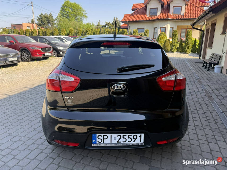 Kia Rio 12 85 Klimatronik III 2011 VAT marża śląskie Orzech