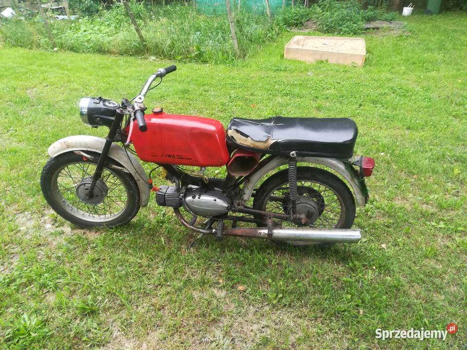 Szperzedam Java 50 mustang Jawa Guty