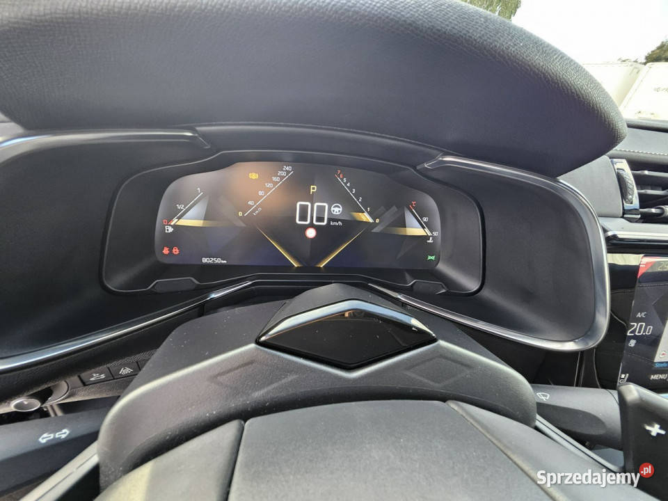 DS Automobiles DS 7 Crossback gniazdo SD Warszawa