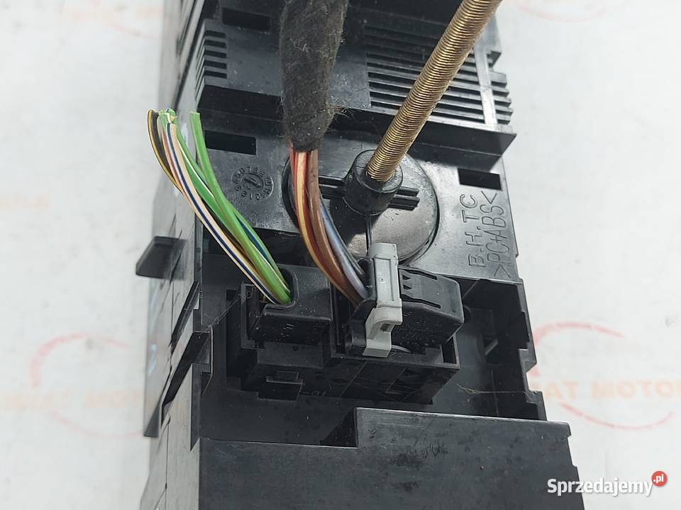 VW CRAFTER I LIFT 13r panel klimatyzacji osobowe świętokrzyskie