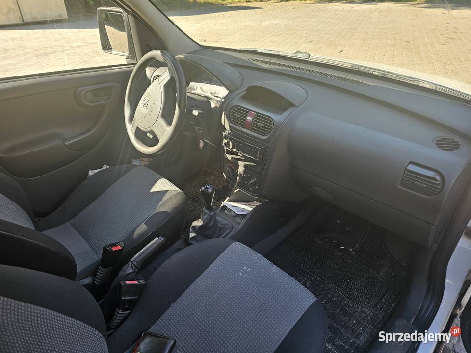 Opel Combo C blaszak 14 benzyna 90 2010r 90KM