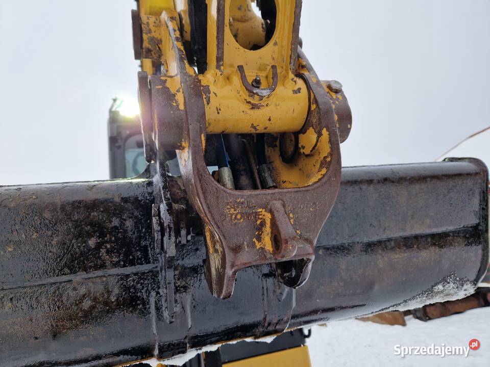 Minikoparka CAT 3027 CR 2021r nowy model 2000mtg Rok produkcji 2021 Ryżki sprzedam