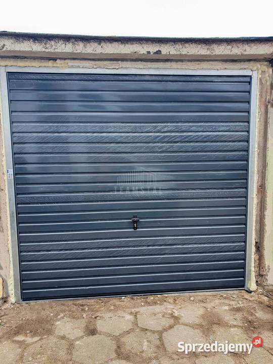 Bramy garażowe na wymiar uchylne ocieplone brama Łańcut