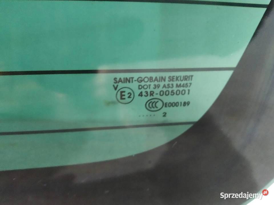 SZYBA TYLNA KLAPY UCHYLNA 12 SAINT GOBAIN