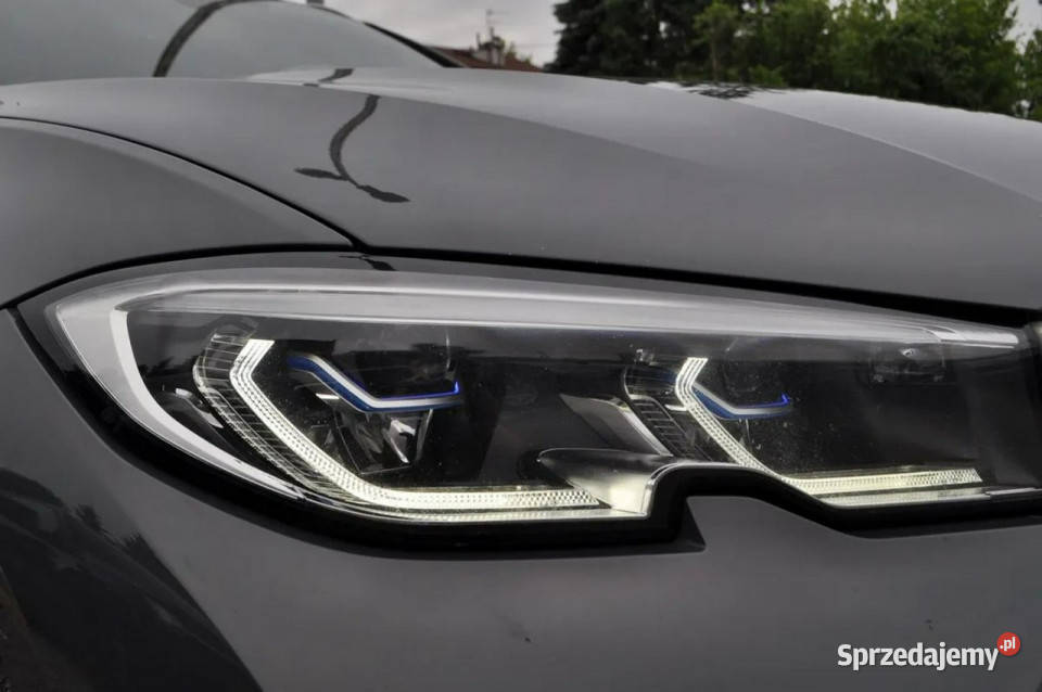 BMW 330 BMW Seria 3 330d Touring Luxury Line 265KM Warszawa