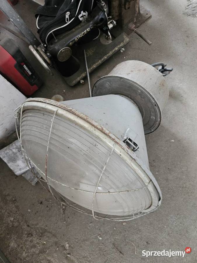 Lampa przemysłowa warsztatowa LOFT Gdańsk
