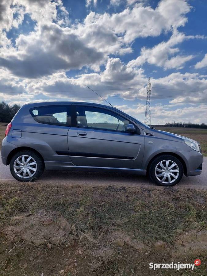 Chevrolet aveo 12 2009r 161000 przebiegu