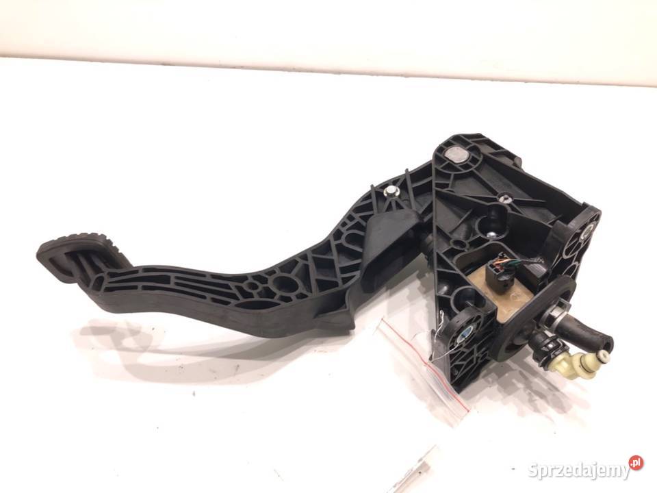 PEDAŁ SPRZĘGŁA HYUNDAI ELANTRA VII 32802AA100 16