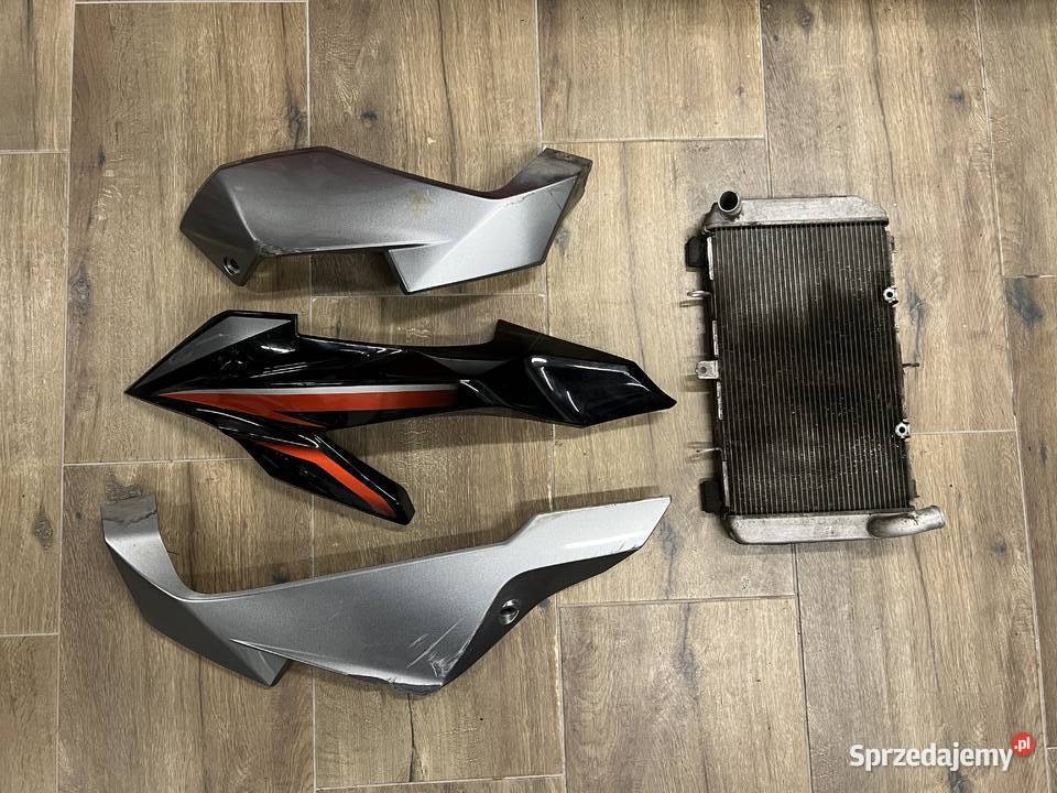 Kawasaki ninja 1000sx owiewka lewa pług Czchów