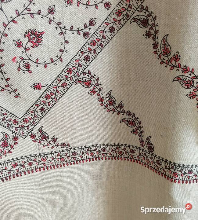 Duży szal orientalny indyjski haftowany haft zachodniopomorskie Szczecin