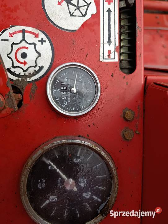 Kombajn zbożowy Massey Ferguson 307 Zbożowe Rawica Nowa