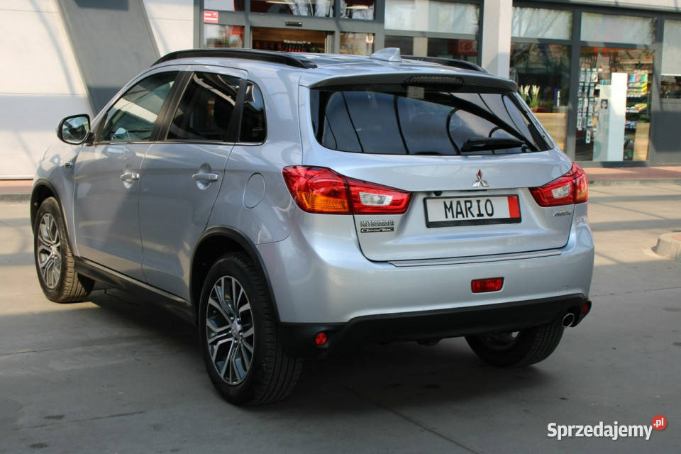 Mitsubishi ASX Diamant EditionBogate gniazdo AUX
