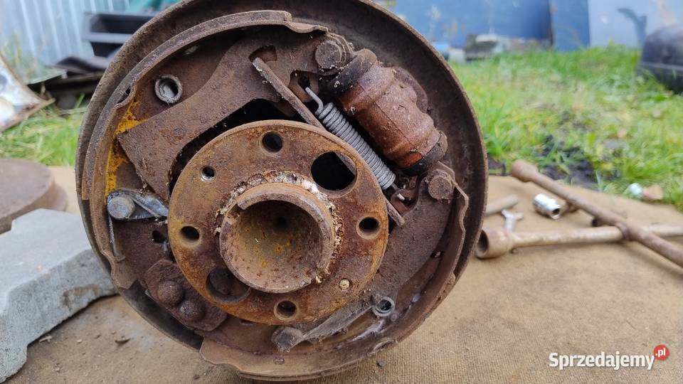 Most Fiat 132 2000 Radom