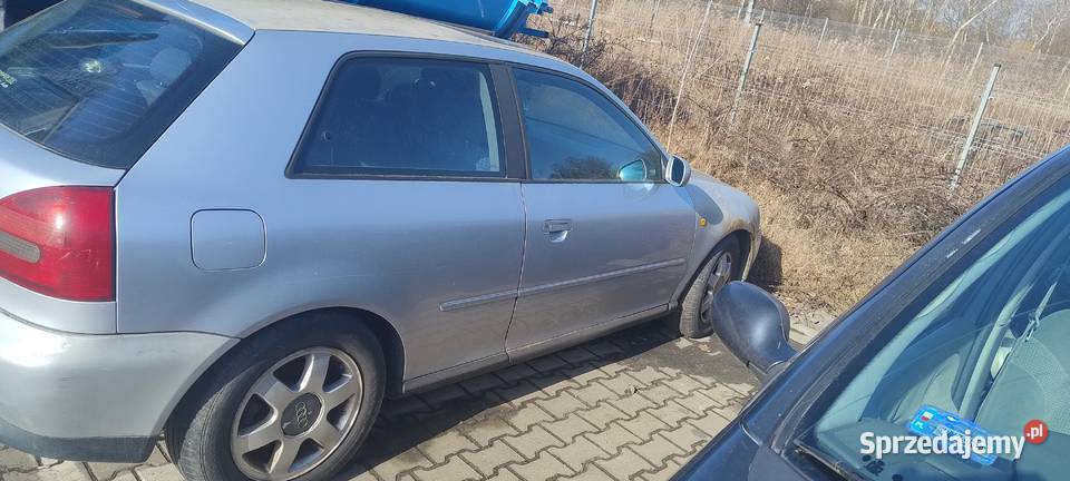 Sprzedam samochód marki audi a318l z 1998 roku Zajezierze