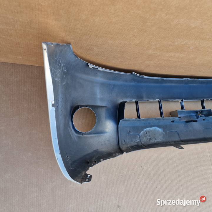 TOYOTA HILUX 0512 ZDERZAK PRZÓ PRZEDNI Zderzaki lubuskie Bieleń