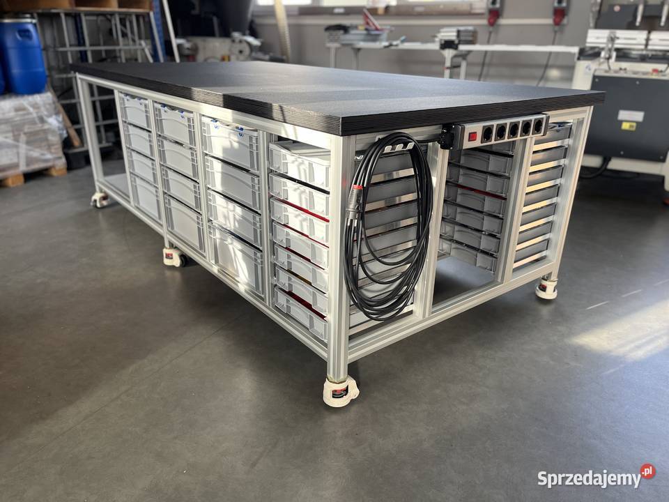 Duży stół montażowy 1250x2500mm z magazynem Niedomice sprzedam