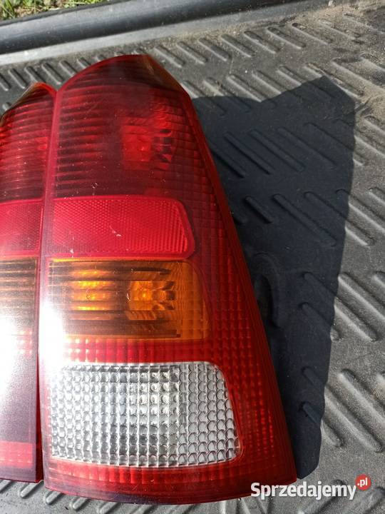 Lampa tył tylna prawa lewa ford focus MK1 kombi zachodniopomorskie Szczecin