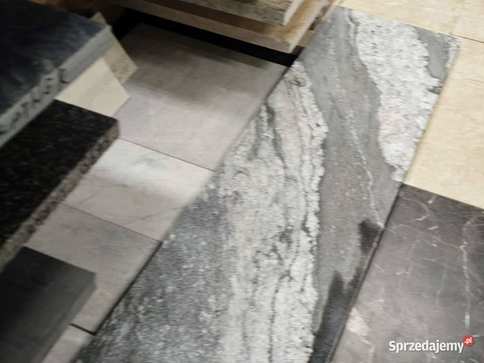 Stopień granitowy Black Forest płomieniowany Gdynia