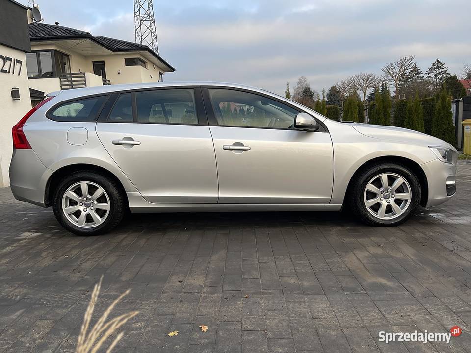 Volvo V60 20 Diesel 150 2016 r Bezwypadkowy 190000km Płock
