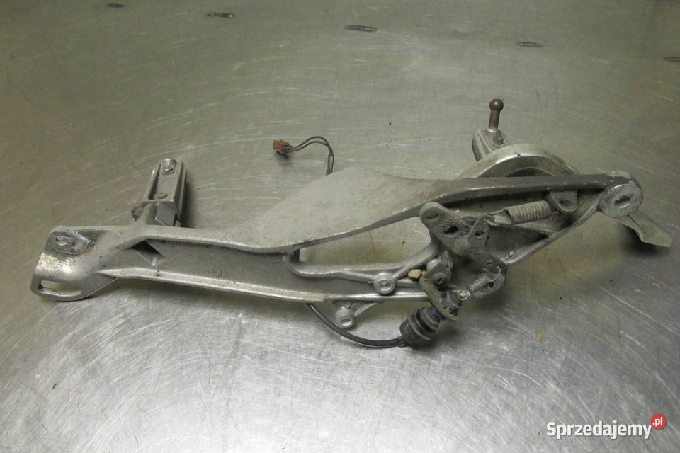 Prawy set podnóżki Yamaha TDM 900 92r Sandomierz sprzedam