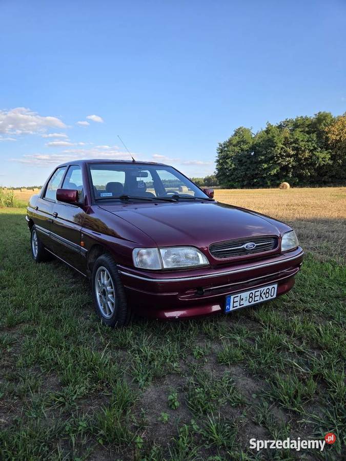 Ford escort 18 benzyna Pęczniew