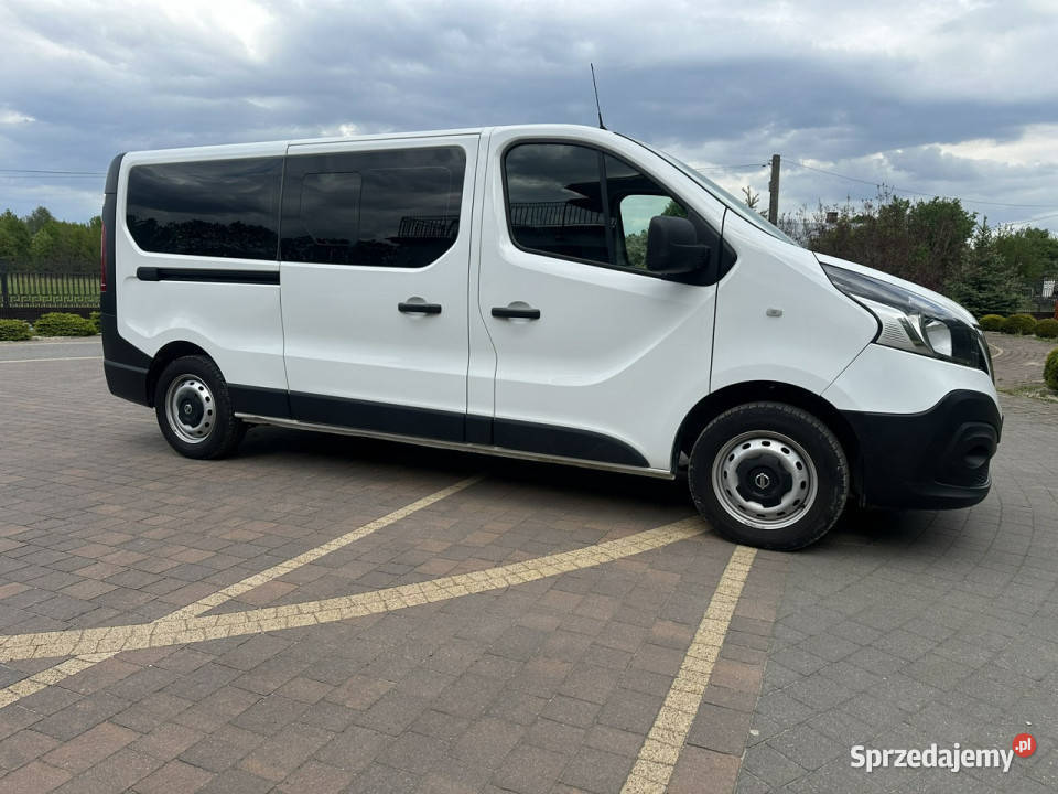 Nissan NV300 nieuszkodzony Nissan