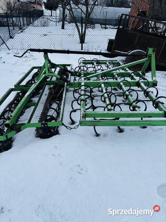 Agregat uprawowy przedaiewny 30m bomet