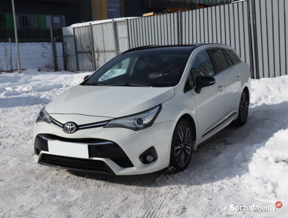 Toyota Avensis 18 Valvematic hak mazowieckie Piaseczno