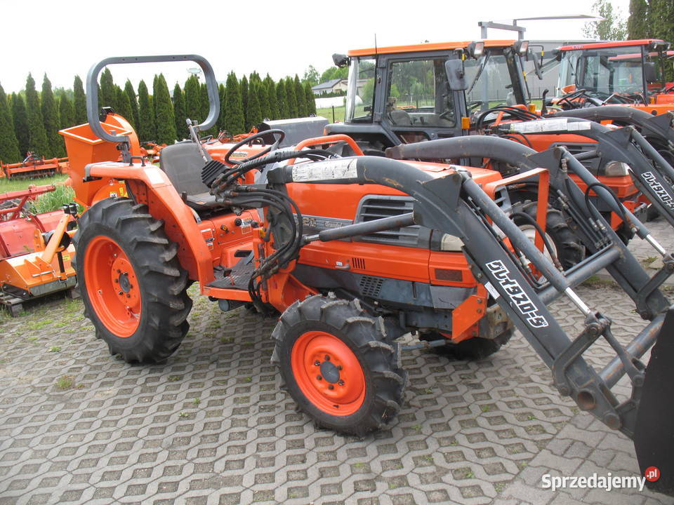 Kubota GL mocna 4x4 tur ładowacz do sadu obory Mroków