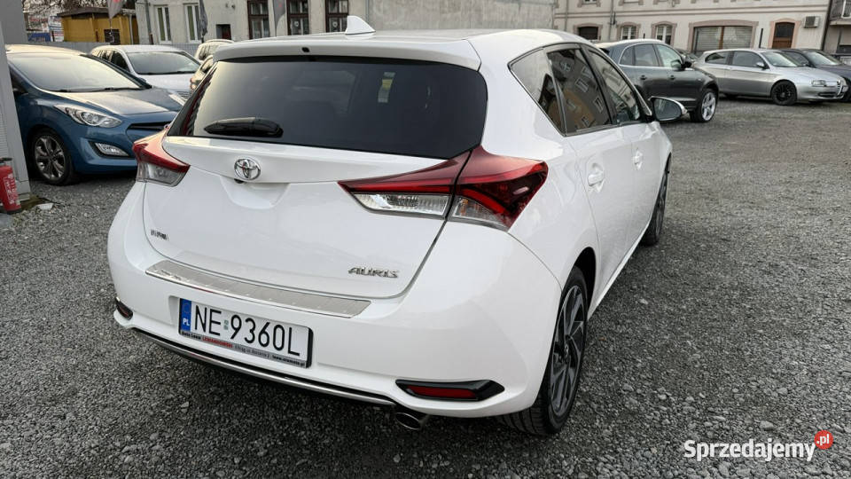 Toyota Auris Benzyna Zarejestrowany Ubezpieczony Elbląg