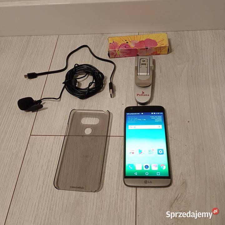 Telefon LG G5 z akcesoriami