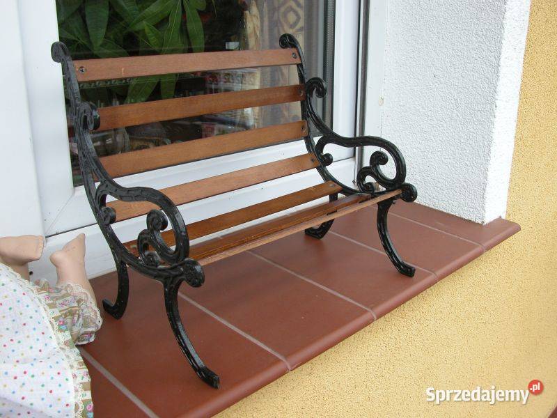 lalka porcelanowa z ławką Gorzów Wielkopolski