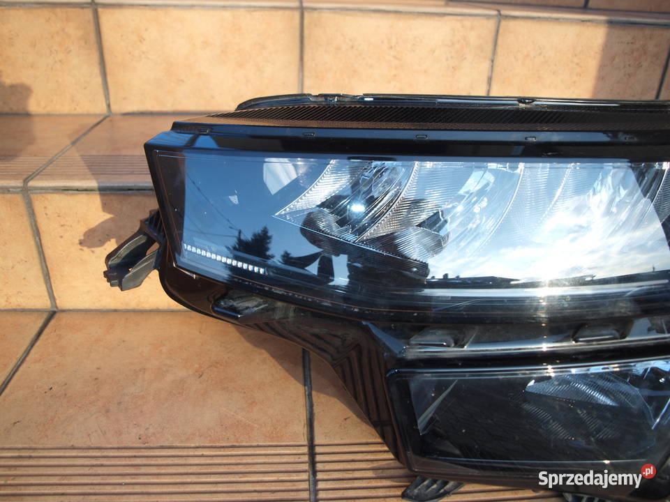 Skoda Kodiaq II lampa lewa przód Led Crystal lewe Kalisz