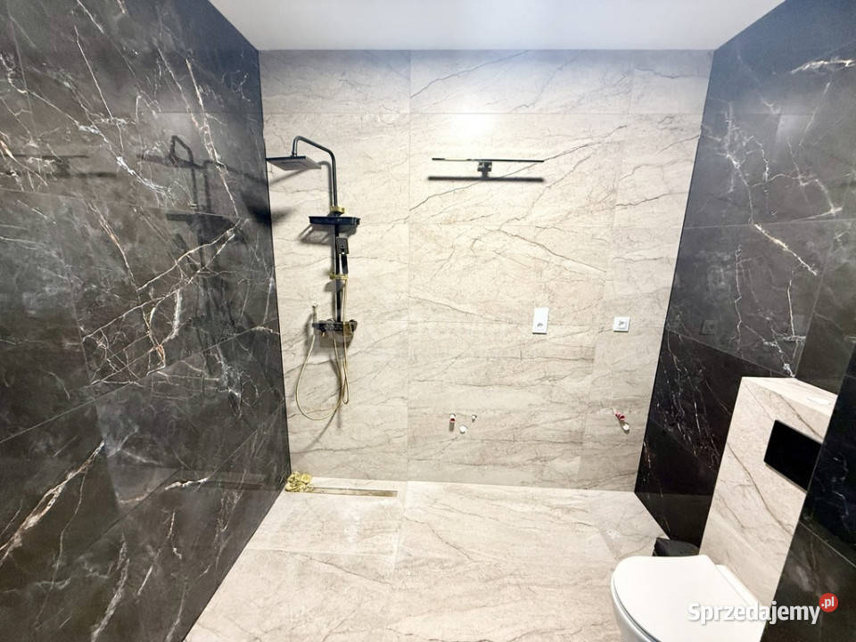 Plaza Tower II 5612 m klimatyzacja garaż Kielce sprzedam