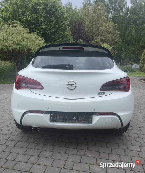 Opel ASTRA J GTC OPC Bochnia