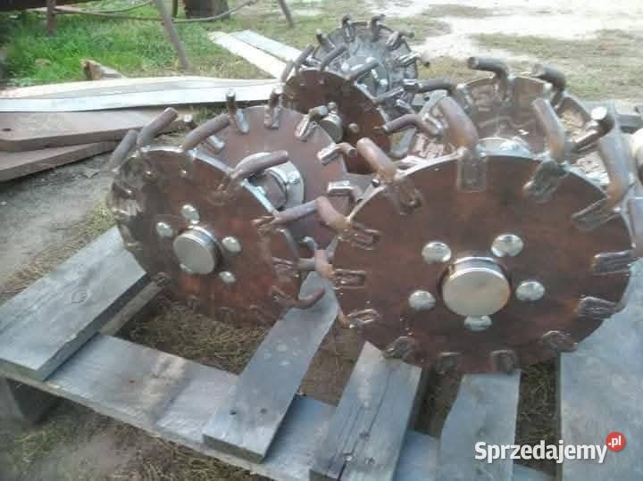 Elementy agregatu do uprawy pasowej strip till Rolnictwo Choceń