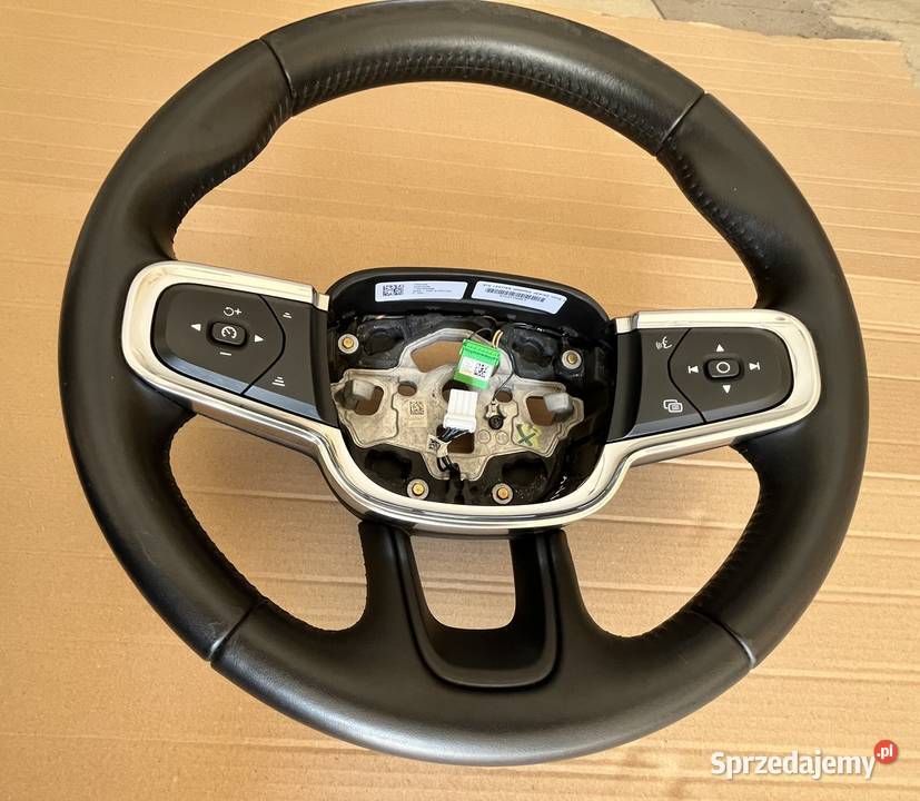 Kierownica skórzana z podgrzewaniem z Volvo XC40 Rzeszów