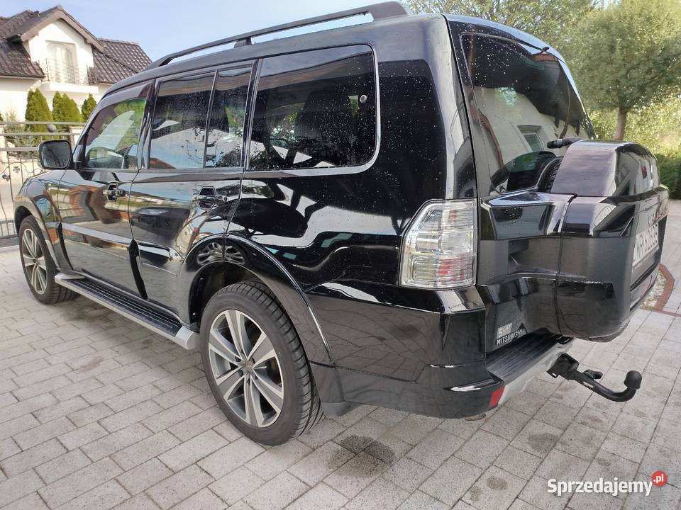 Mitsubishi Pajerojasne skóryFaktura VAT Wrocław