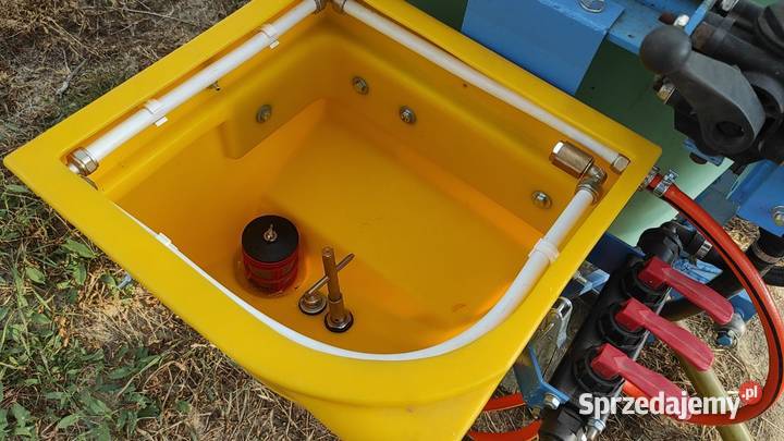 Opryskiwacz berthoud auto 1000l 175m Osinki