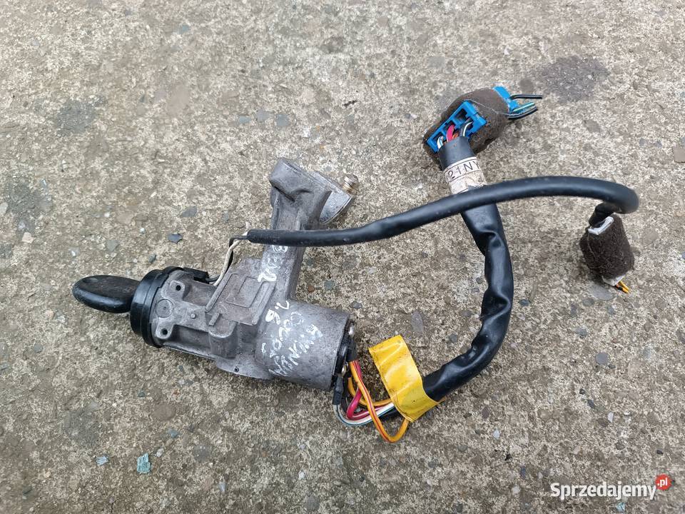 Stacyjka kluczyk Hyundai Coupe I 1 Wał-Ruda